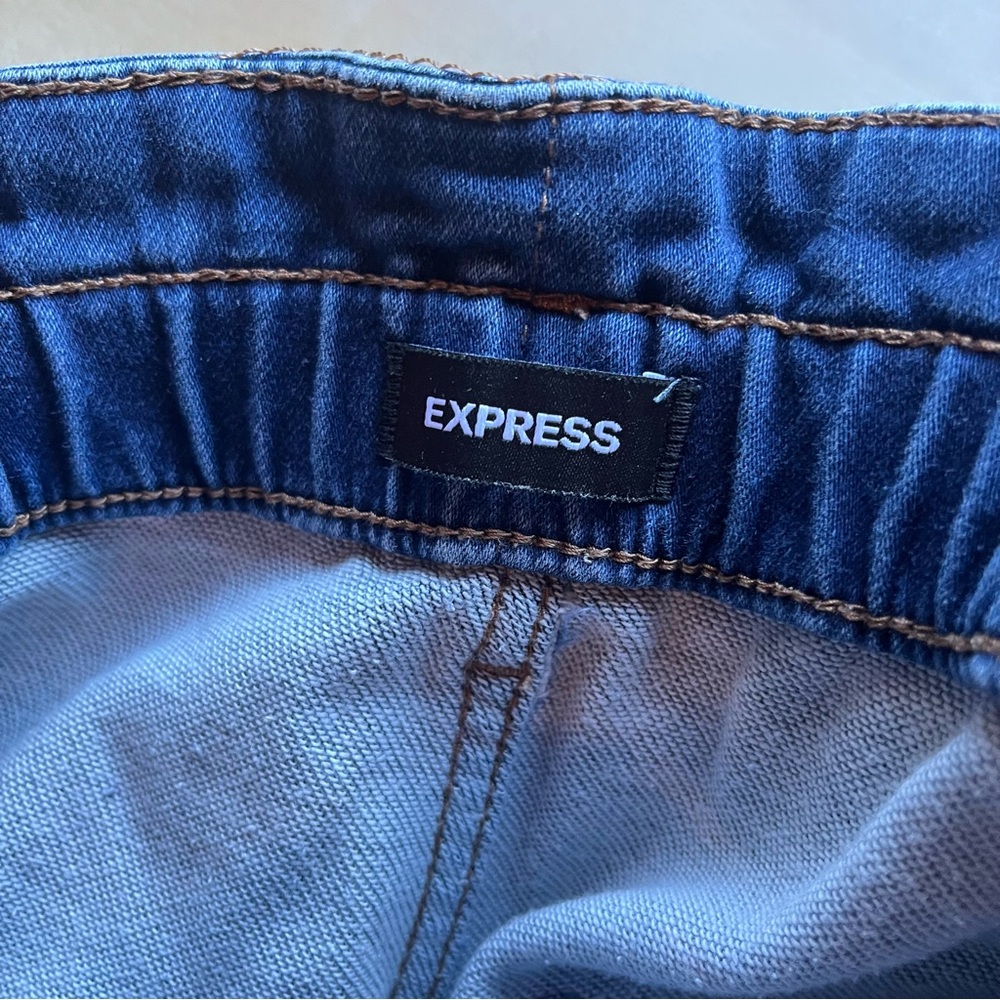 Express Women's Super High Rise Supersoft Knit Jogger Dark Blue Jeans Size 10R - Picture 4 of 6
